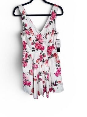 Trixxi White Floral Mini Dress with Pink Roses NWT
